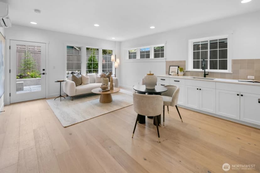 Property photo for 210 35th Avenue E, Seattle photo 31