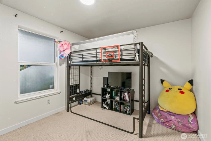 Property photo for 324 Cedar Court, Winlock photo 18