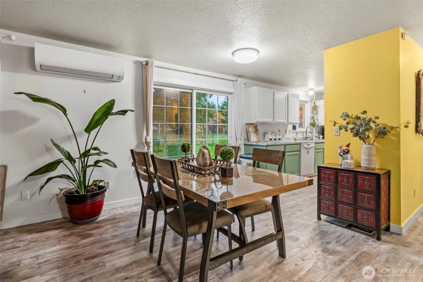 Property photo for 324 Cedar Court, Winlock photo 9