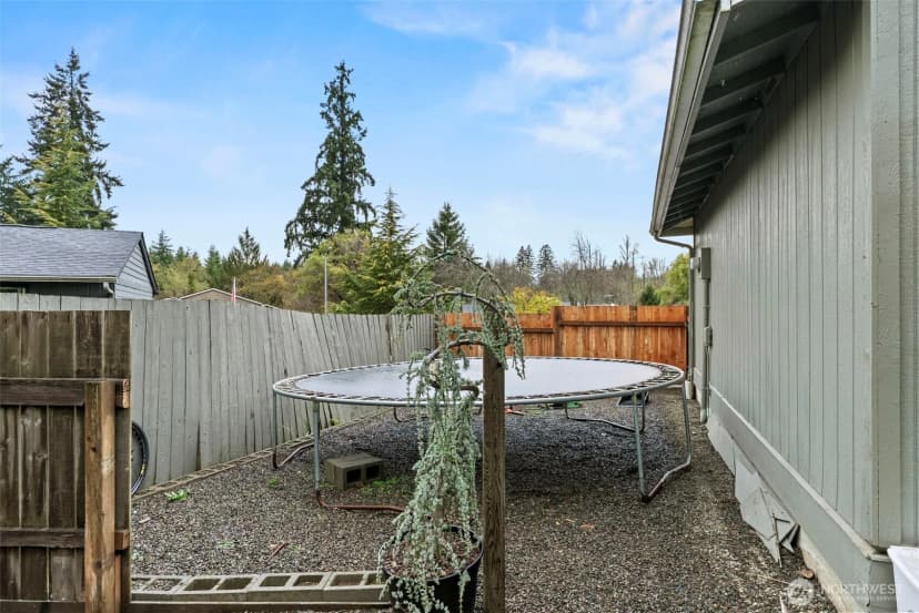 Property photo for 324 Cedar Court, Winlock photo 20