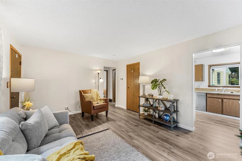 Property photo for 12642 74th Ave S, Seattle photo 5