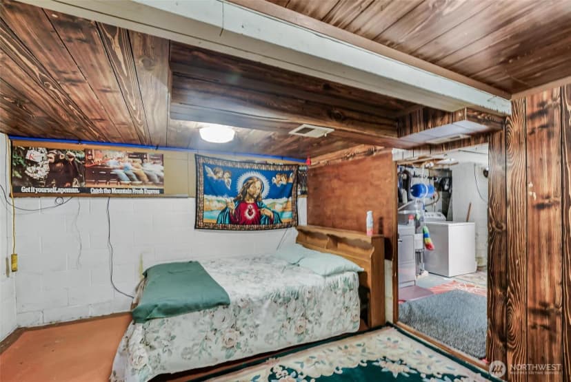 Property photo for 12642 74th Ave S, Seattle photo 16