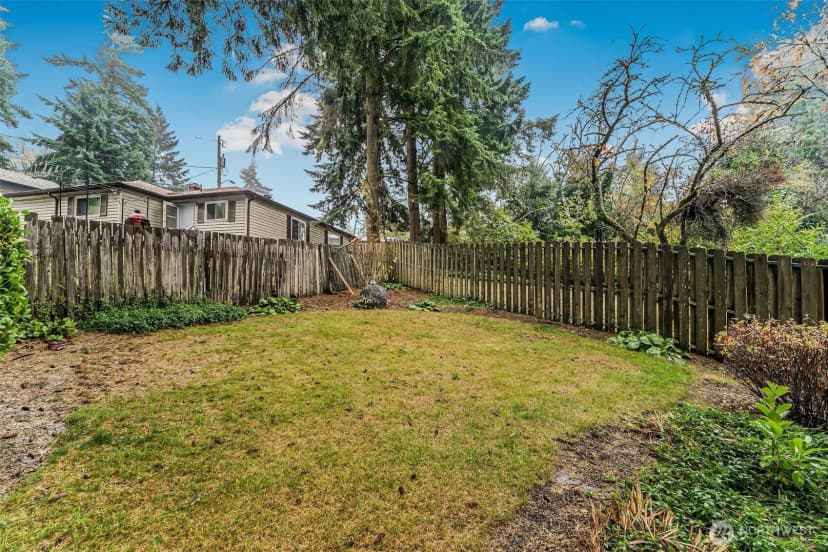 Property photo for 12642 74th Ave S, Seattle photo 18