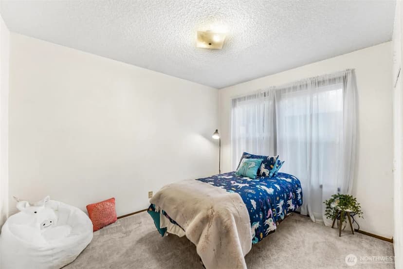 Property photo for 12642 74th Ave S, Seattle photo 11
