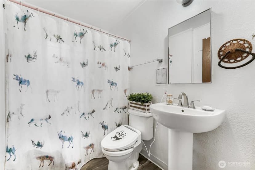 Property photo for 12642 74th Ave S, Seattle photo 13