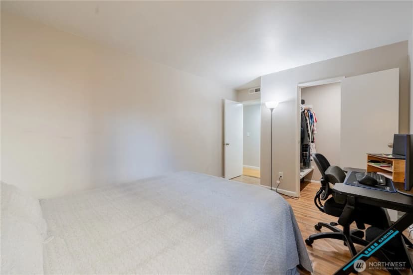 Property photo for 323 75th Street Se #a-14, Everett photo 26