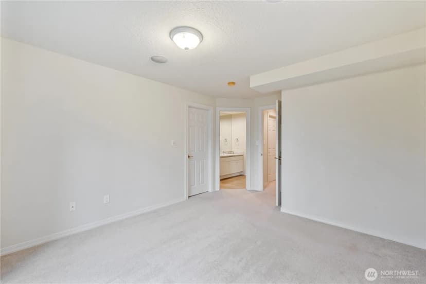 Property photo for 229 Sunset Drive, Longview photo 28