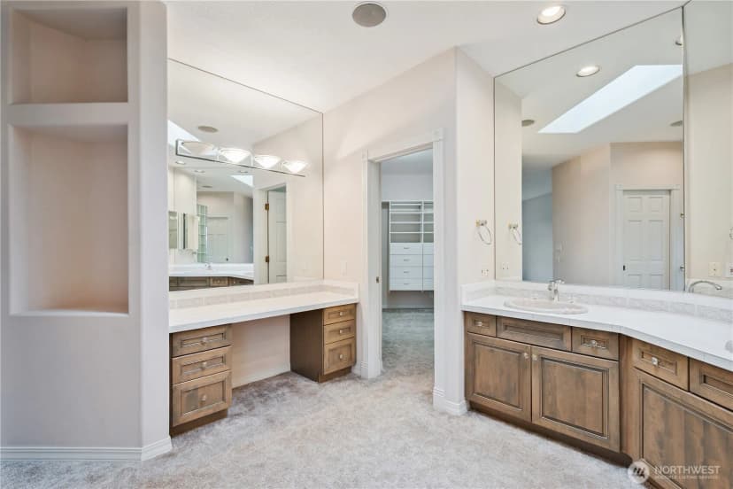 Property photo for 229 Sunset Drive, Longview photo 17