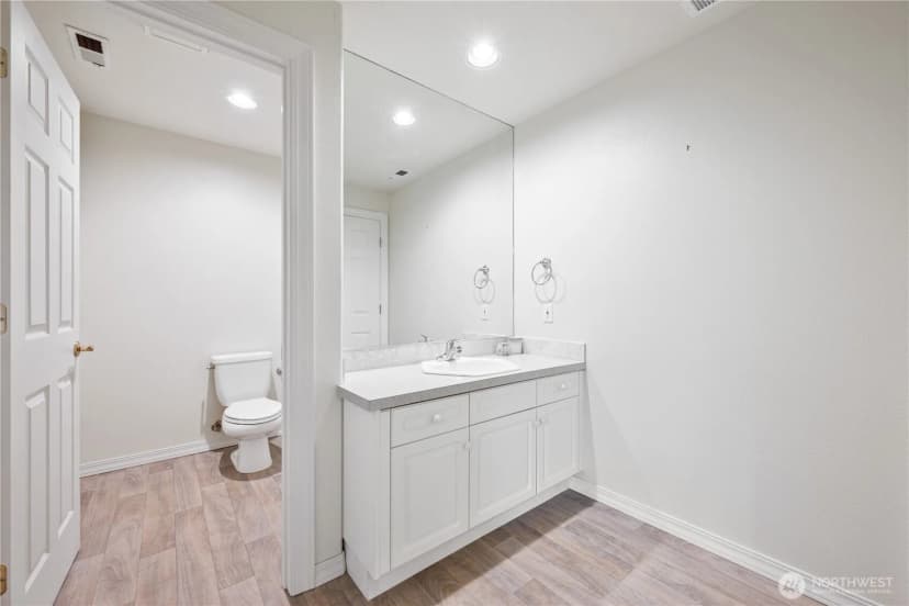 Property photo for 229 Sunset Drive, Longview photo 27