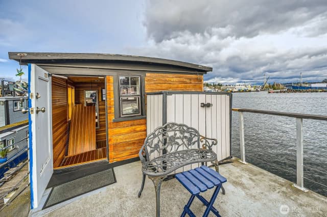 Property photo for 1080 W Ewing Street #e-2, Seattle photo 3