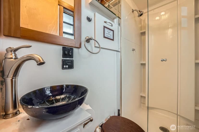 Property photo for 1080 W Ewing Street #e-2, Seattle photo 9