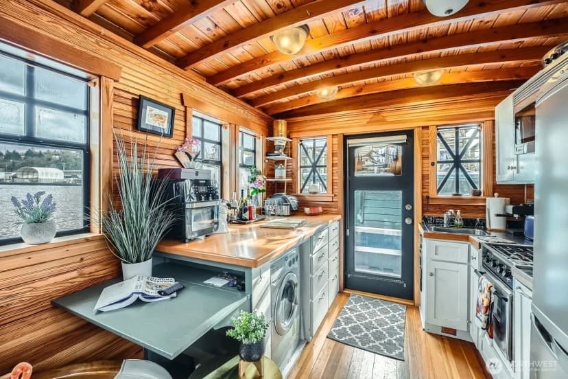 Property photo for 1080 W Ewing Street #e-2, Seattle photo 6