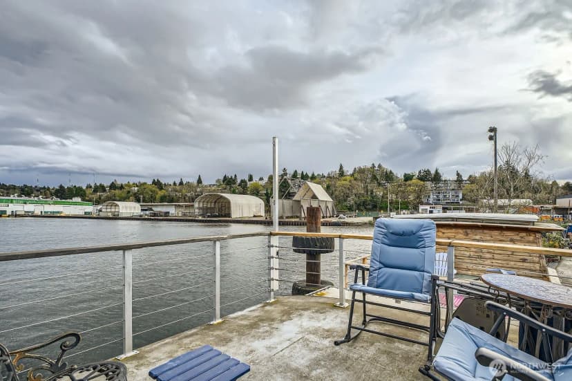 Property photo for 1080 W Ewing Street #e-2, Seattle photo 4