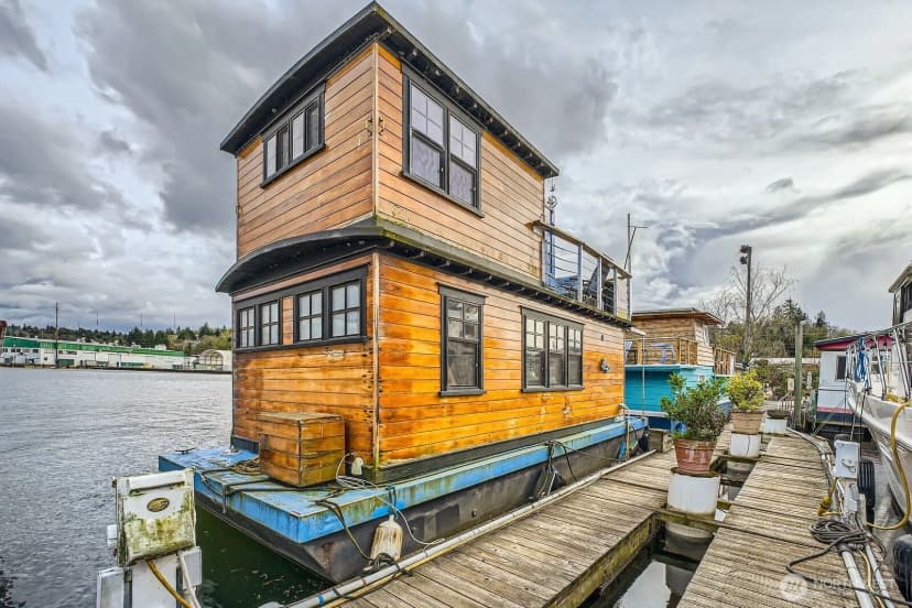 Property photo for 1080 W Ewing Street #e-2, Seattle photo 2