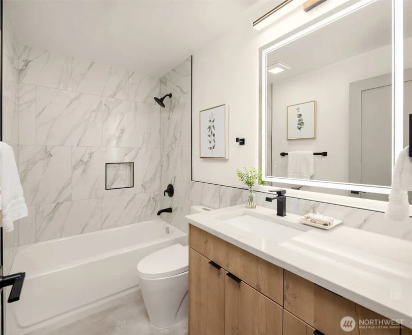 Property photo for 12711 9th Avenue Nw, Seattle photo 24