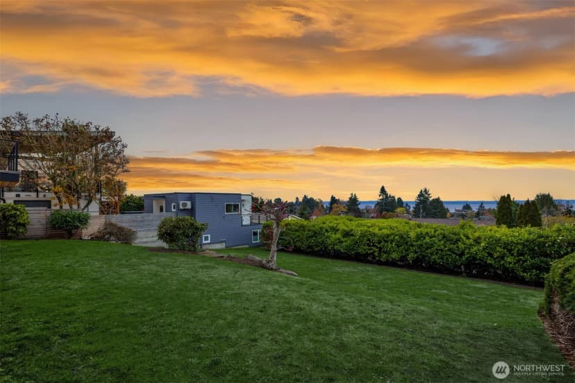 Property photo for 12711 9th Avenue Nw, Seattle photo 34