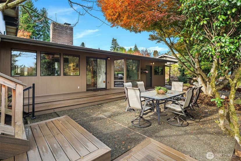 Property photo for 1718 128th Avenue Se, Bellevue photo 26