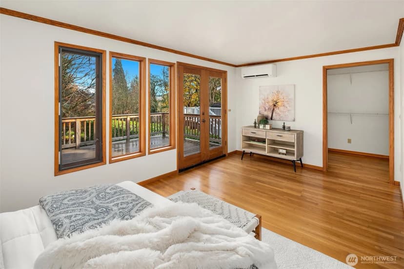 Property photo for 1718 128th Avenue Se, Bellevue photo 14