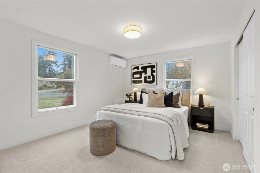Property photo for 2460 S 121 Street, Burien photo 9