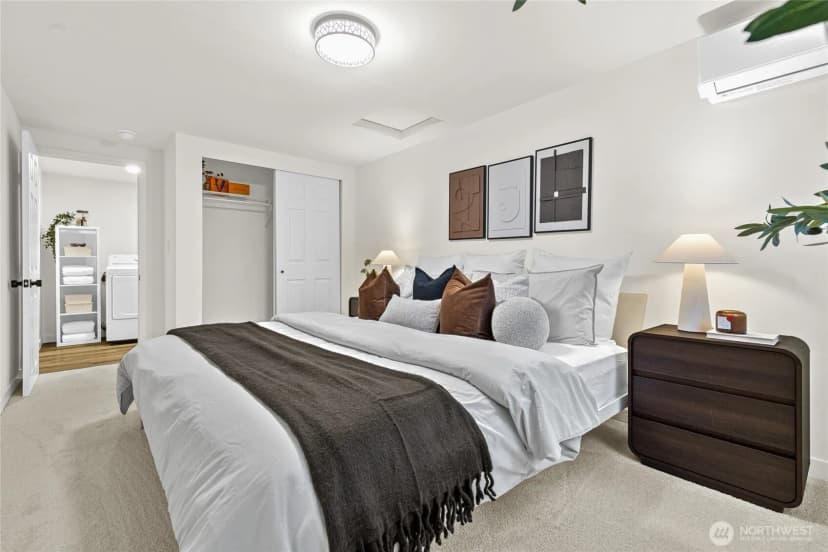 Property photo for 2460 S 121 Street, Burien photo 11