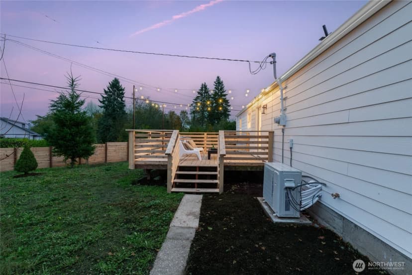 Property photo for 2460 S 121 Street, Burien photo 26