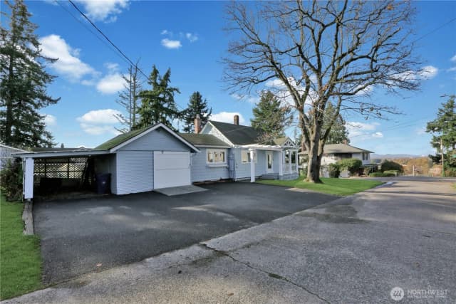 Property photo for 402 E Washington Street, Mount Vernon photo 5