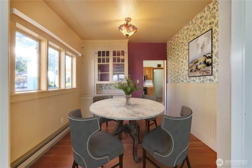 Property photo for 402 E Washington Street, Mount Vernon photo 13