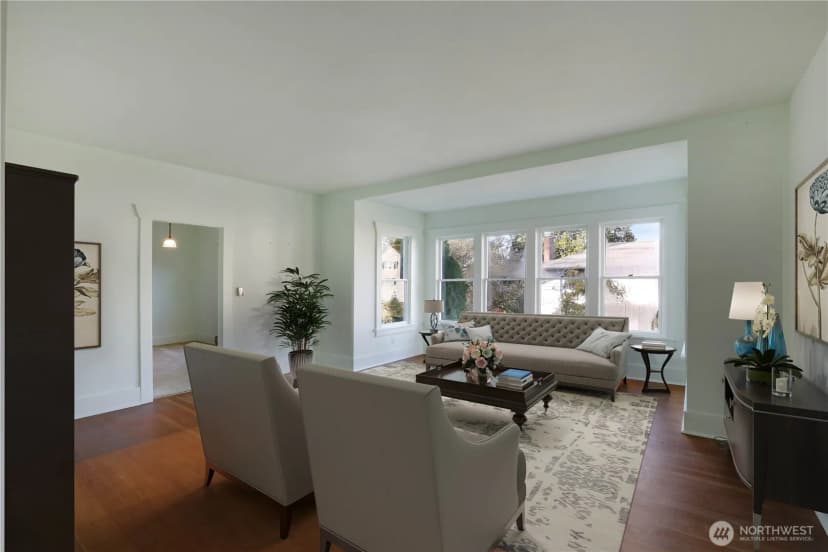 Property photo for 402 E Washington Street, Mount Vernon photo 7