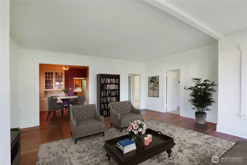 Property photo for 402 E Washington Street, Mount Vernon photo 11