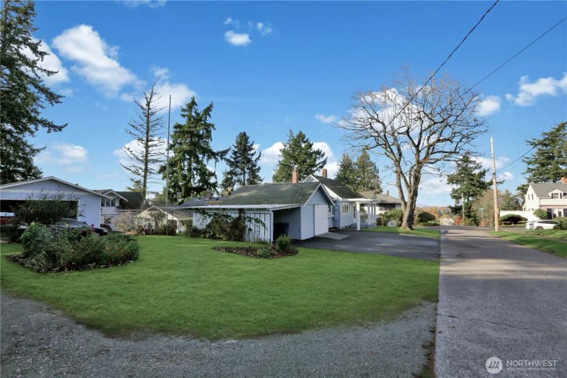 Property photo for 402 E Washington Street, Mount Vernon photo 37