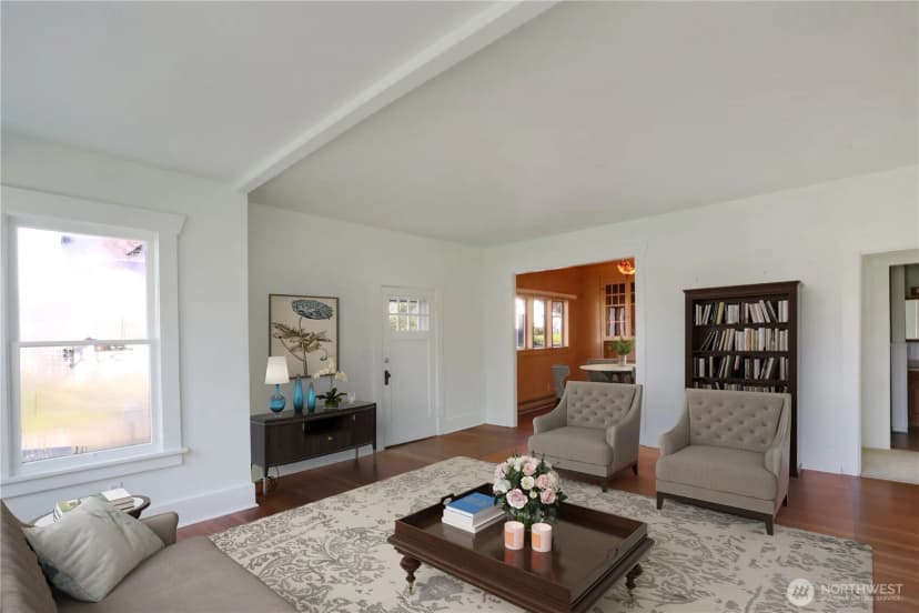 Property photo for 402 E Washington Street, Mount Vernon photo 10
