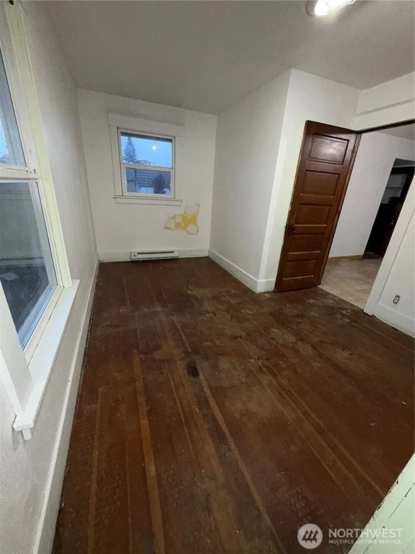 Property photo for 504 Dupont Avenue, Dupont photo 8