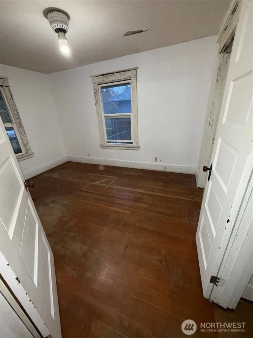 Property photo for 504 Dupont Avenue, Dupont photo 11