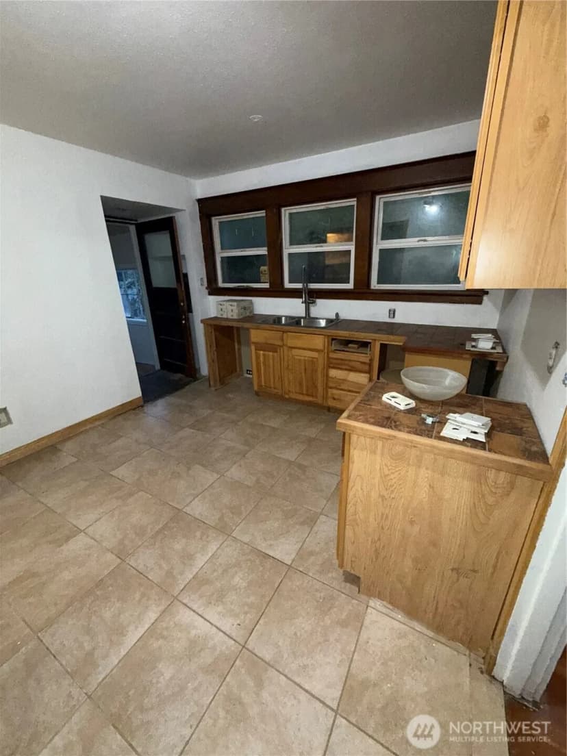 Property photo for 504 Dupont Avenue, Dupont photo 4