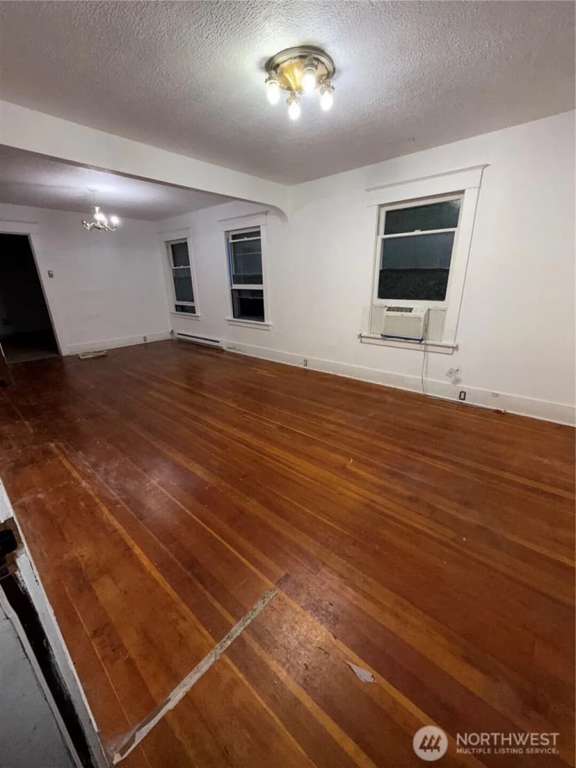 Property photo for 504 Dupont Avenue, Dupont photo 2
