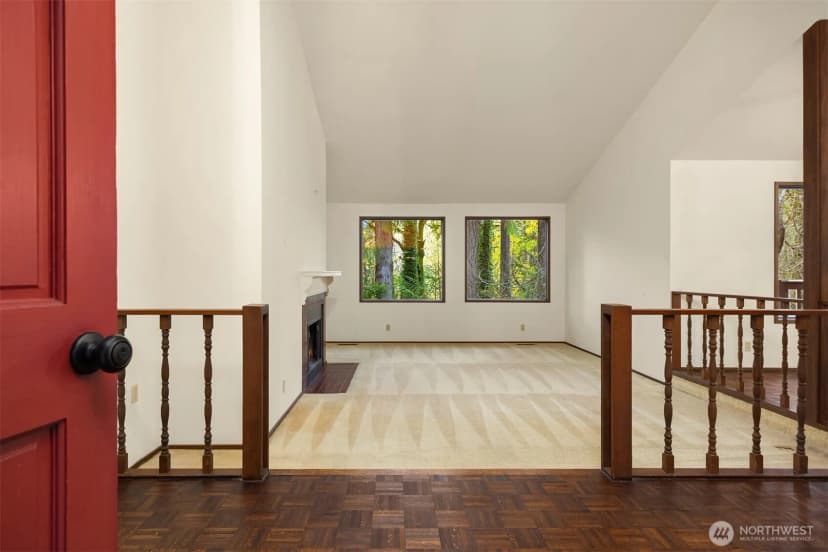 Property photo for 7131 Ne Bay Hill Road, Bainbridge Island photo 3