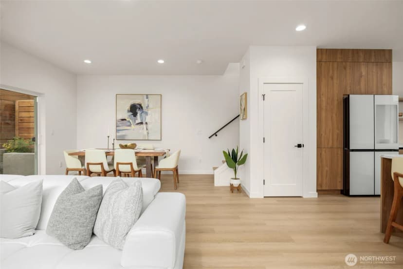 Property photo for 1227 B N 48th Street, Seattle photo 5