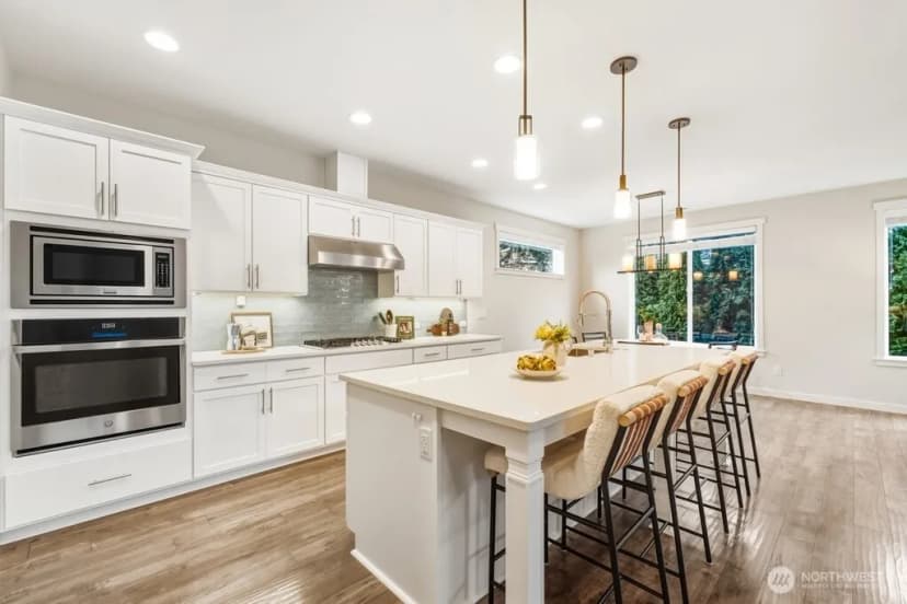 Property photo for 19407 121st Place Se, Kent photo 9