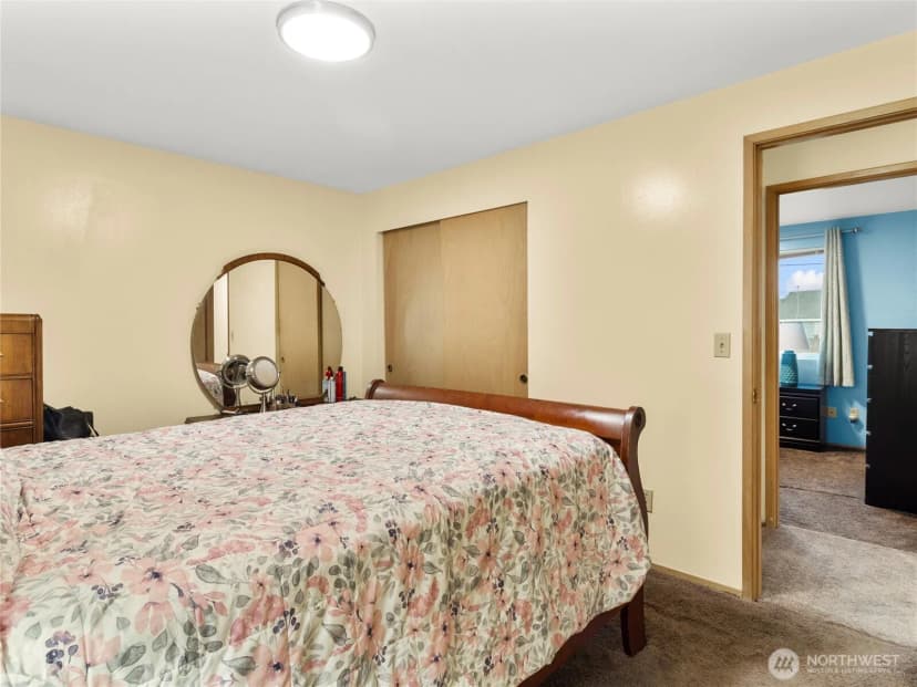 Property photo for 302 1st Avenue E, Pacific photo 17
