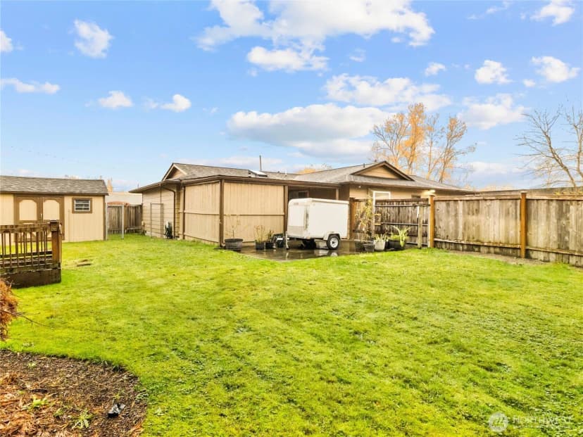 Property photo for 302 1st Avenue E, Pacific photo 28