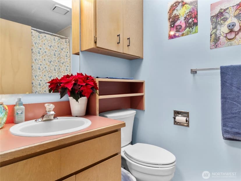 Property photo for 302 1st Avenue E, Pacific photo 24