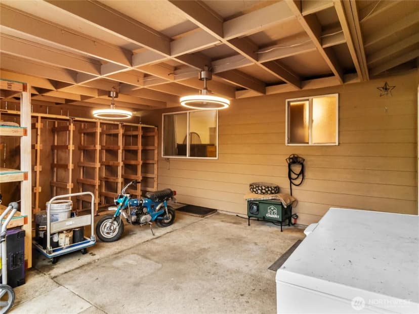 Property photo for 302 1st Avenue E, Pacific photo 26