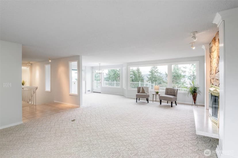 Property photo for 1517 126th Avenue E, Edgewood photo 9