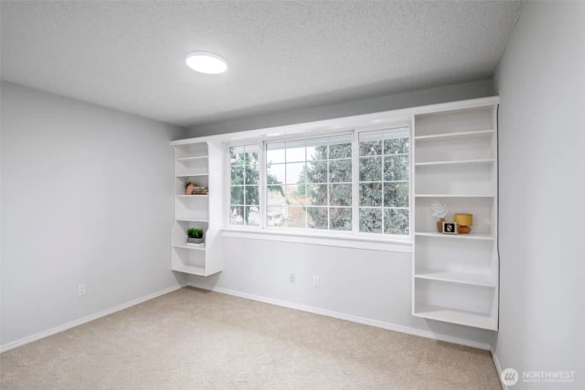 Property photo for 1517 126th Avenue E, Edgewood photo 18