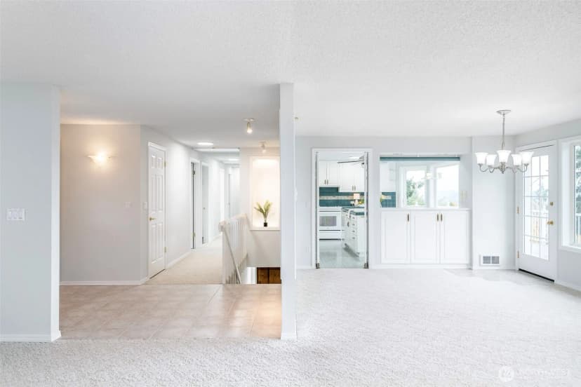 Property photo for 1517 126th Avenue E, Edgewood photo 10