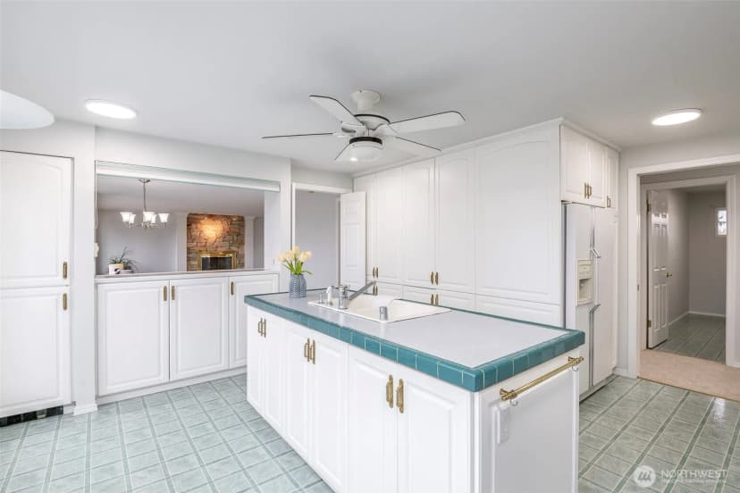 Property photo for 1517 126th Avenue E, Edgewood photo 17