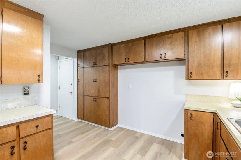 Property photo for 1517 126th Avenue E, Edgewood photo 26