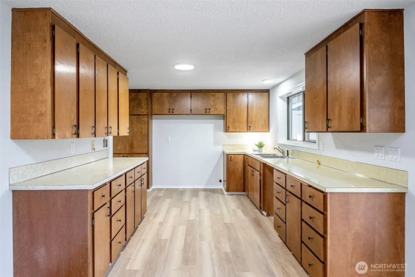 Property photo for 1517 126th Avenue E, Edgewood photo 25