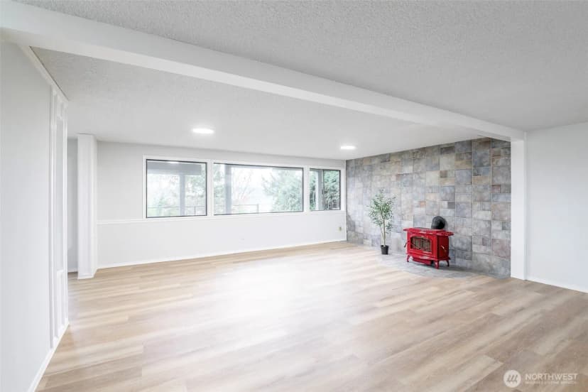 Property photo for 1517 126th Avenue E, Edgewood photo 22