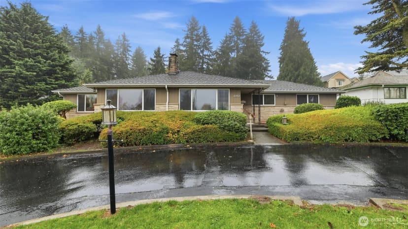 Property photo for 4521 S 160th Place, Tukwila photo 30